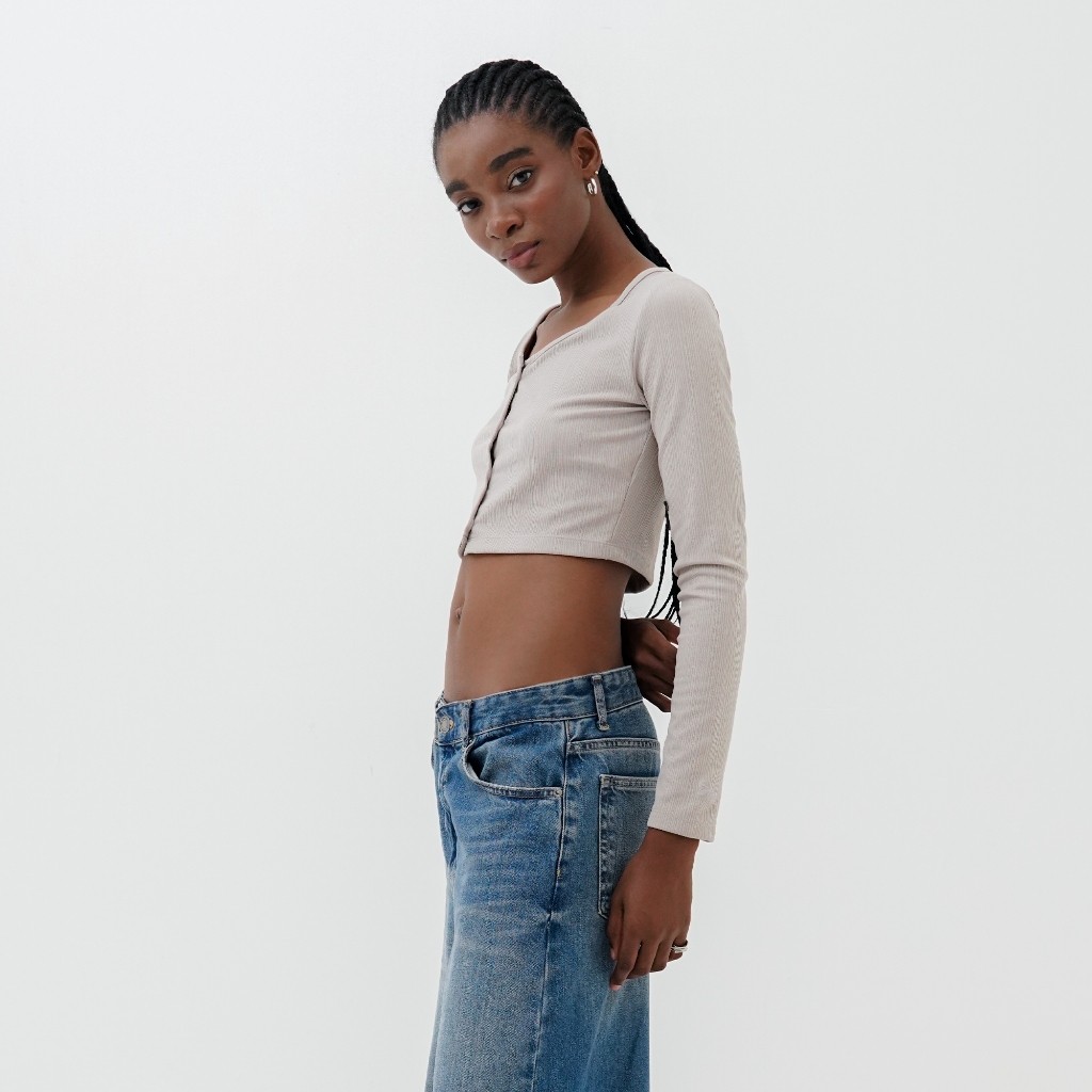 Jual CELCIUS WOMAN Cropped Cardigan LIN000893C Light Grey Shopee