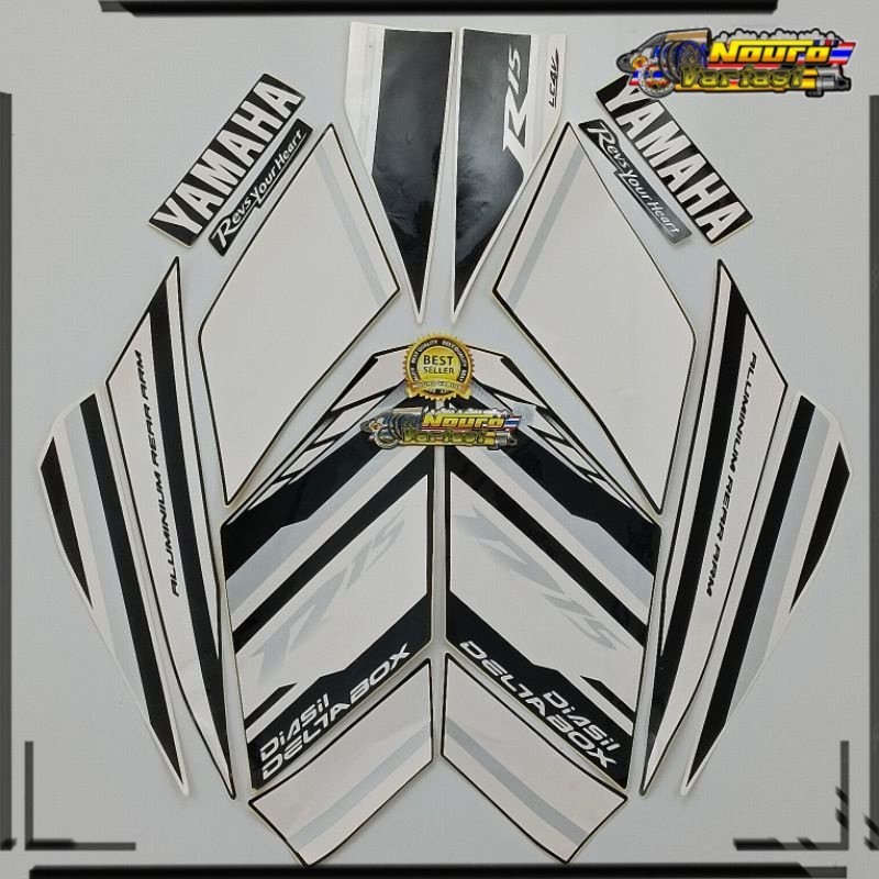 Jual COD Striping Yamaha R15 2014 gp series hitam putih Stiker list ...
