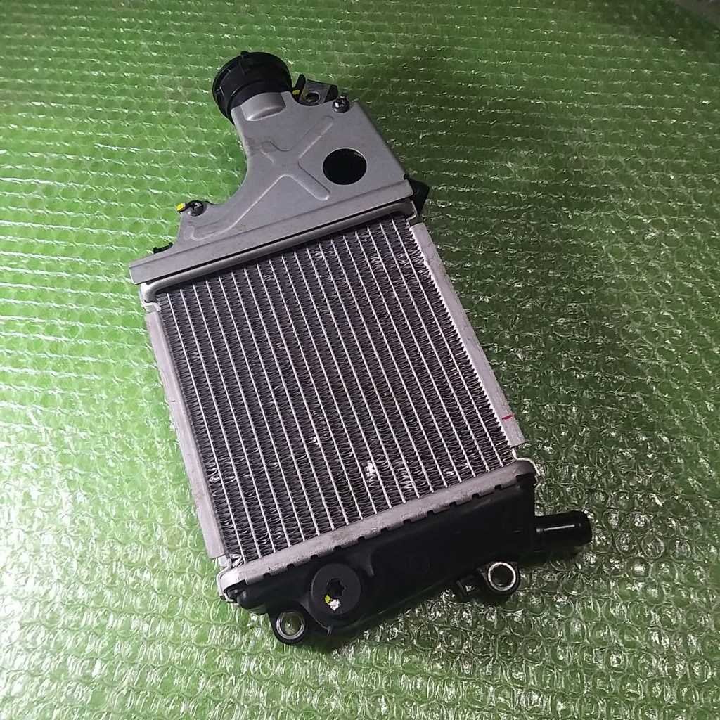Jual radiator honda pcx 160 vario 160 adv 160 original bawaan motor ...