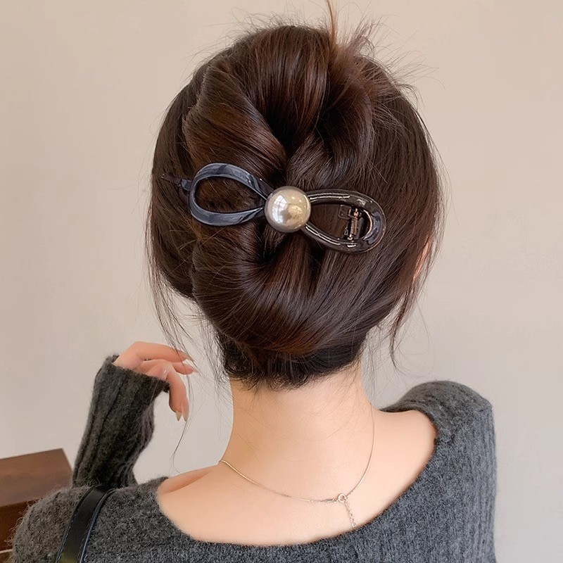 Jual Town Shell - Infinity Pearl Korean Banana Hair Claw Clip / Jepit ...