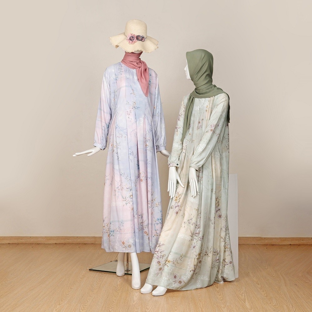 Jual Le Khari Yaisha Gamis Malika Silk Gamis Busui Size S - XL | Shopee ...