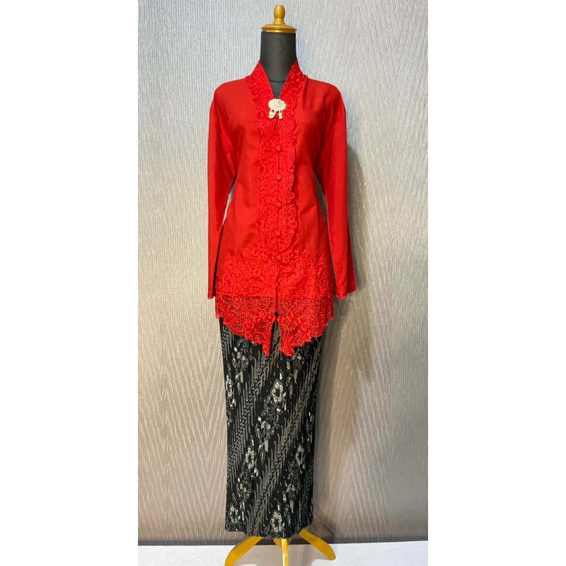 Jual NEW Oneset Encim Bordir Kartini Modern dan Rok Plisket/Set Kebaya ...
