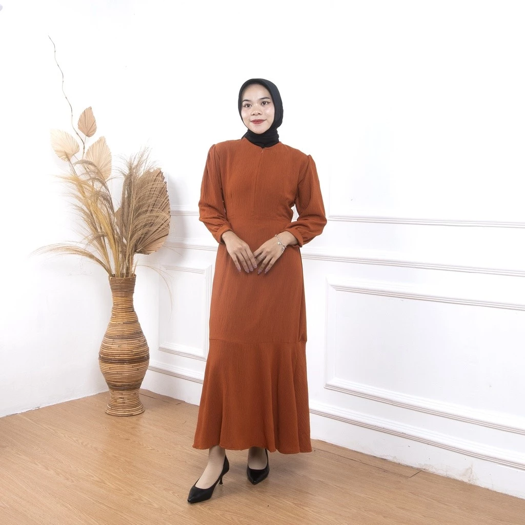 Detail bahan cringkel airflow Darleena gamis