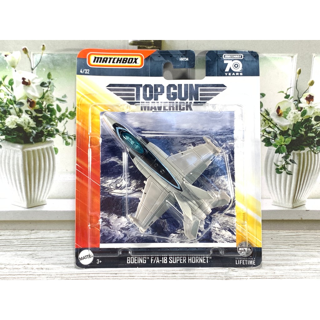 Matchbox TOP GUN MAVERICK Boeing F/A-18 Super Hornet MAVERICK & HANGMAN