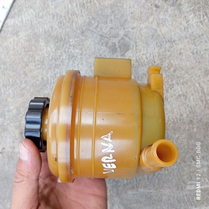 Jual Tabung botol oli minyak power steering Hyundai Verna asli copotan ...