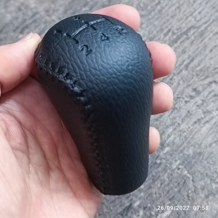Jual gear shift knob manual MT innova fortuner hilux tahun 2004-2015 ...