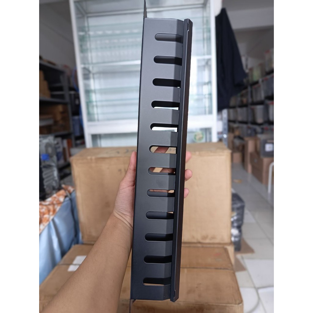 Jual Wire Management Patch Panel 1U / Panel Managemen Kabel Rack Server ...