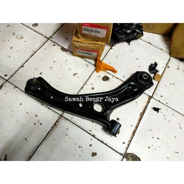 Jual Lower Arm Bushing Busing Bos Sayap Depan Bawah Honda WRV WR-V ...