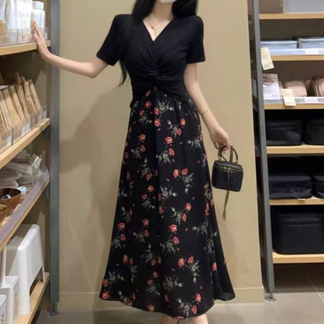 midi dress mewah dan elegan 2025 Jual midi dress merah wanita korean style elegan dan mewah knit premium  pendek natal terbaru 2025