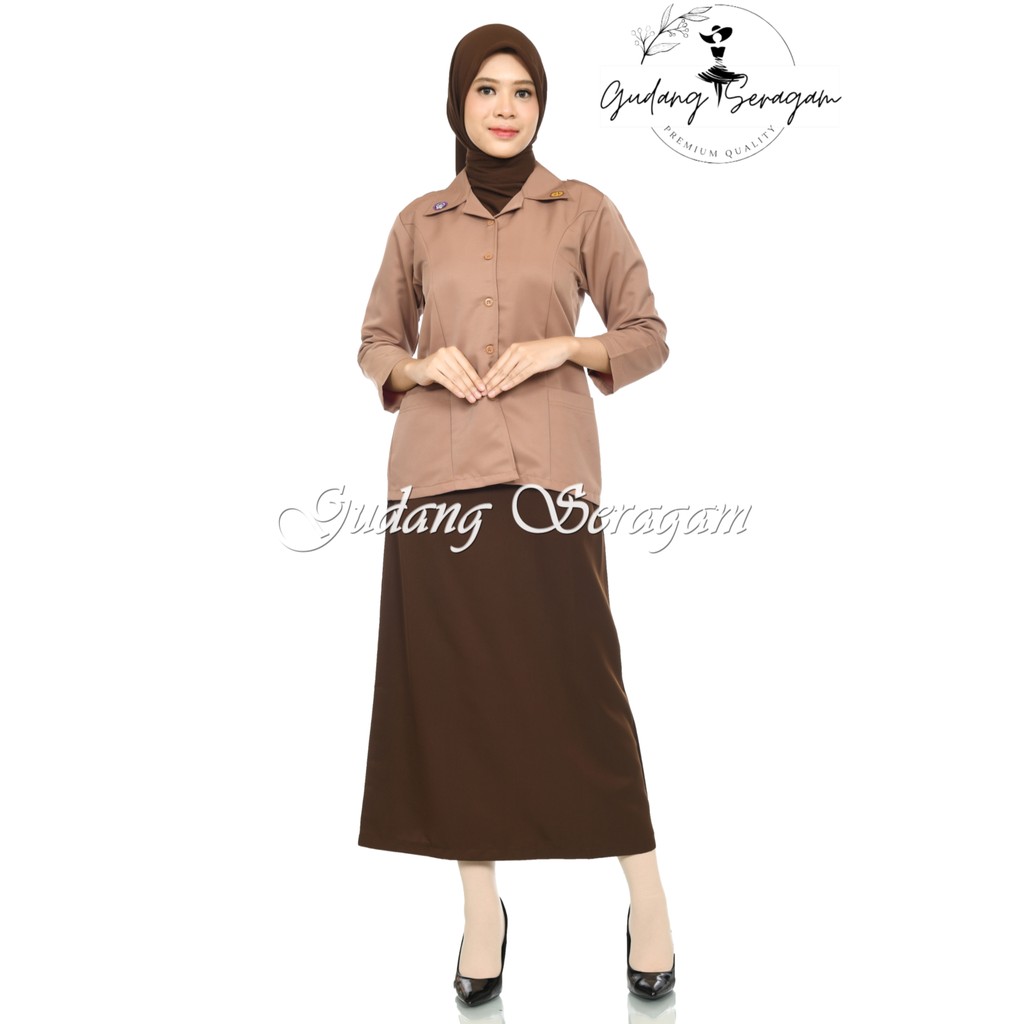 Jual Seragam Pramuka Pembina Wanita – Tersedia Model Rok & Celana ...