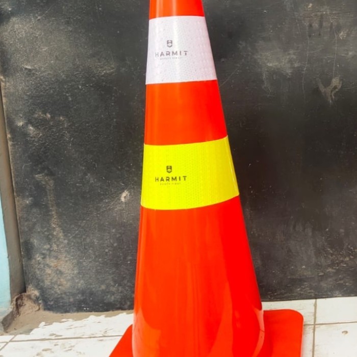 Jual JUAL CONE KRUCUT DI JALAN K3 SAFETY RAMBU | Shopee Indonesia