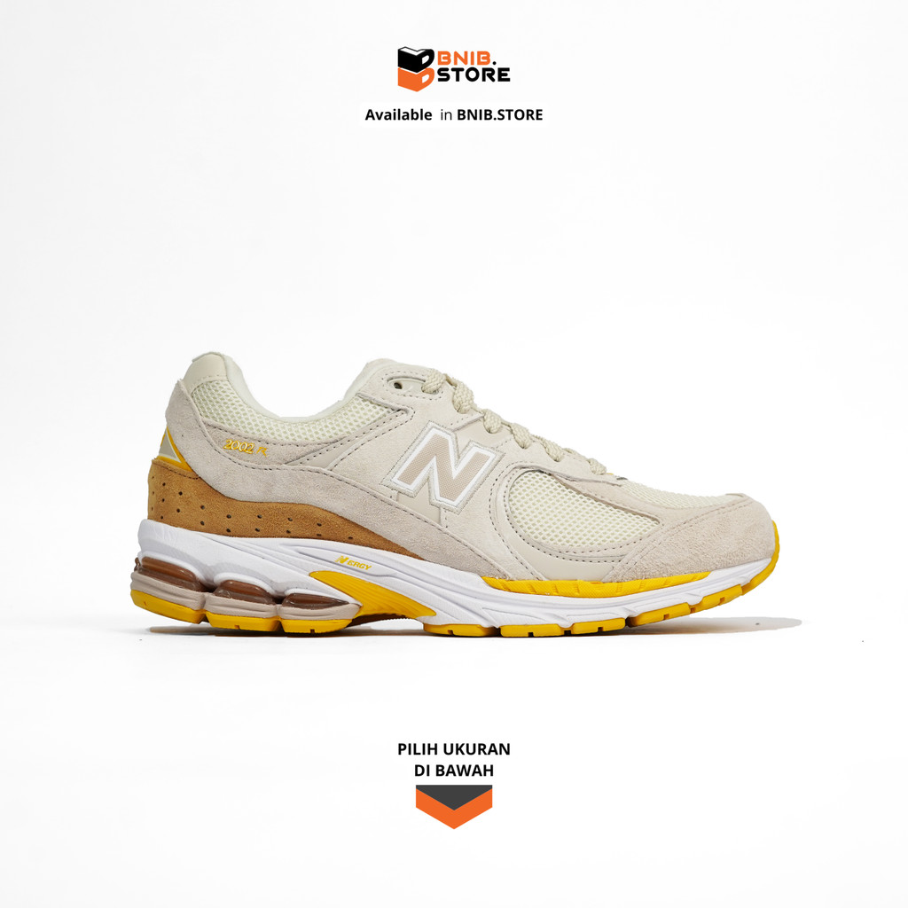 Jual Sepatu Sneaker NB 2002R Beige Yellow [M2002RFU] Original | Shopee ...