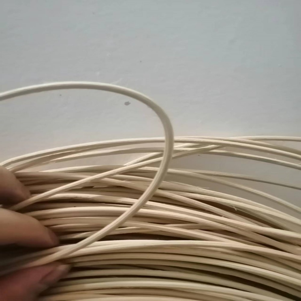 Jual 10 Meters Round Diameter Indonesian Natural Rattan Core Cane Stick ...