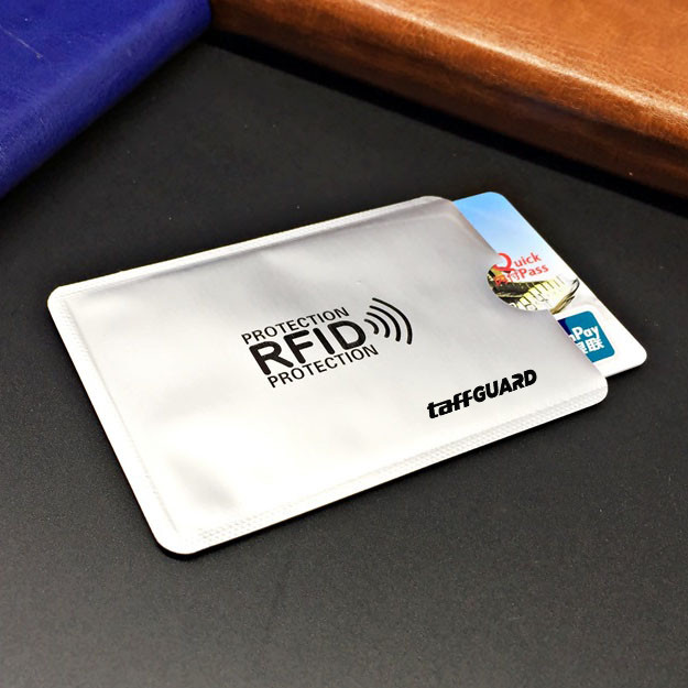 Jual Pelindung Kartu Anti RFID Blocker | Shopee Indonesia