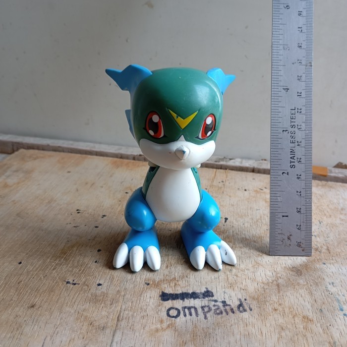 Jual MAINAN figure bandai digimon veemon minus | Shopee Indonesia