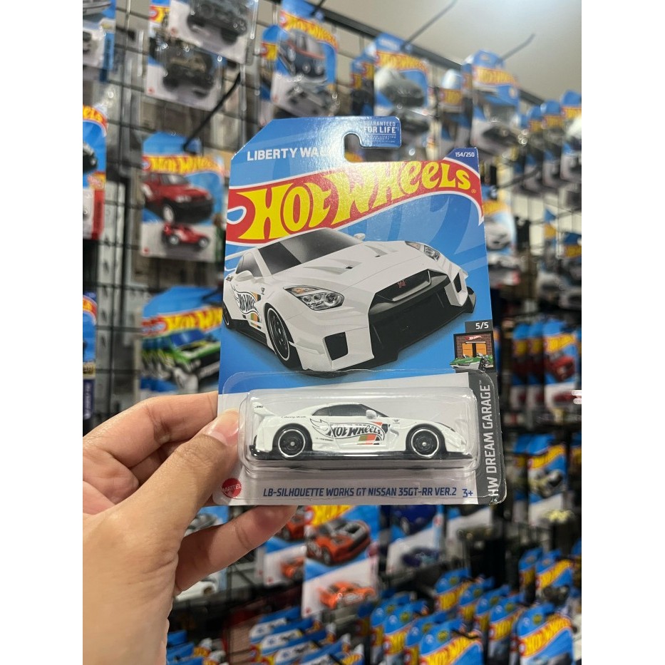 Jual Hot Wheels LB-Silhouette Works GT Nissan R35 LBWK Putih Hotwheels ...