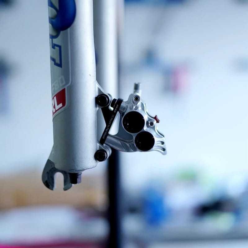 Jual Adaptor Brake Kaliper Rotor Rem IS to Flatmount 160 180 mm IS to ...