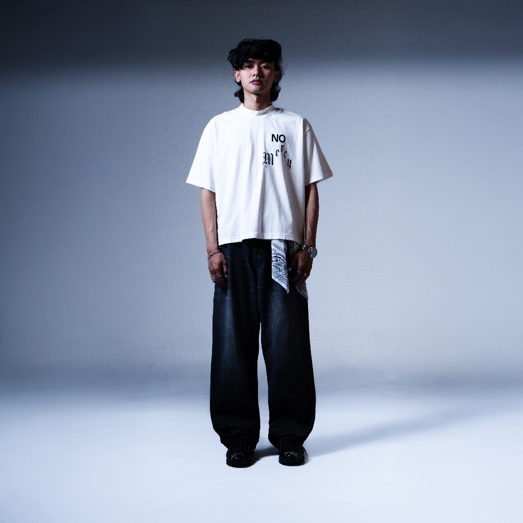 Jual Lessegos Boxy Tshirt Nomercy Heavyweight 16s Putih Oversize ...