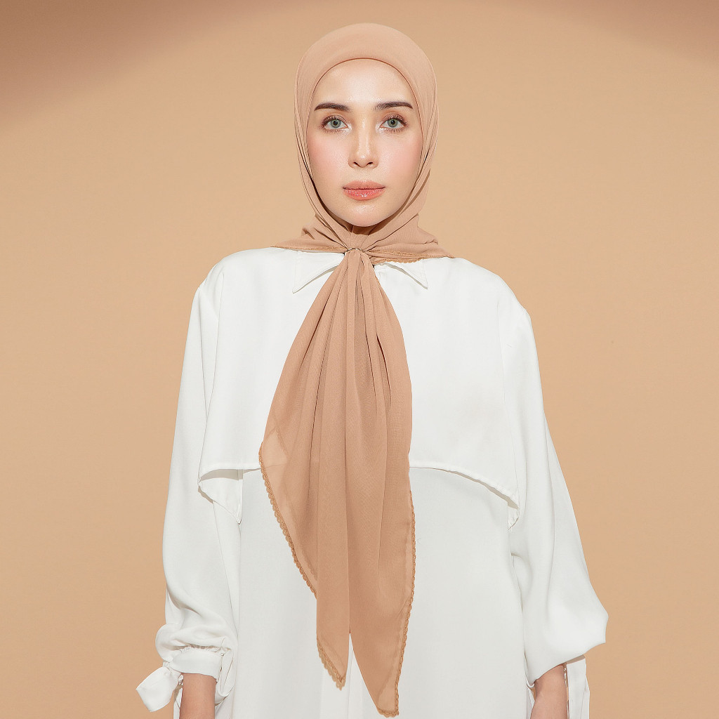 Lozy Hijab Paris Embroidery Signature Square Lozy X Hamidah (Hijab Segiempat Bahan Paris Japan Premium)