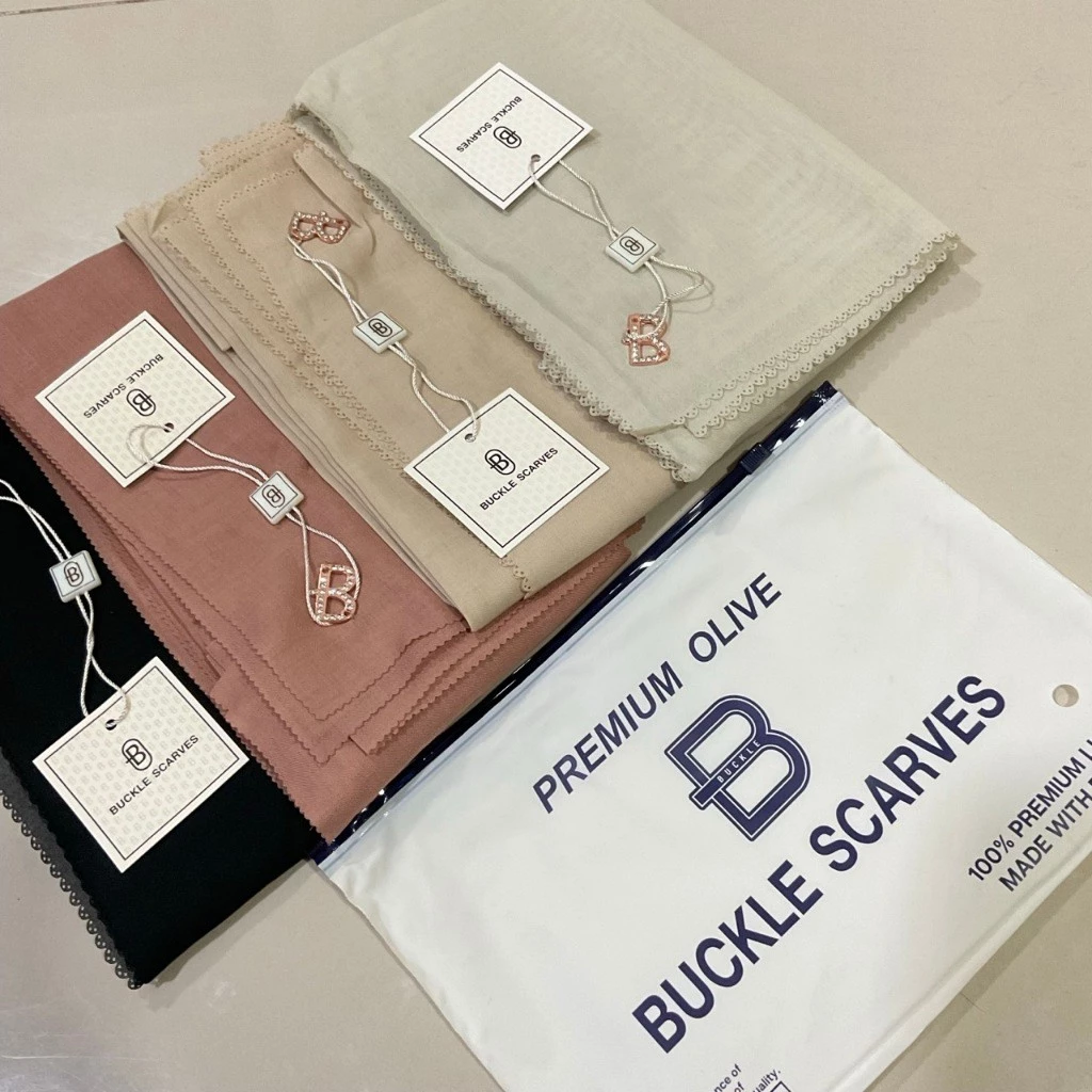 Segi Empat Hijab Voal Metal Logo Premium Olive