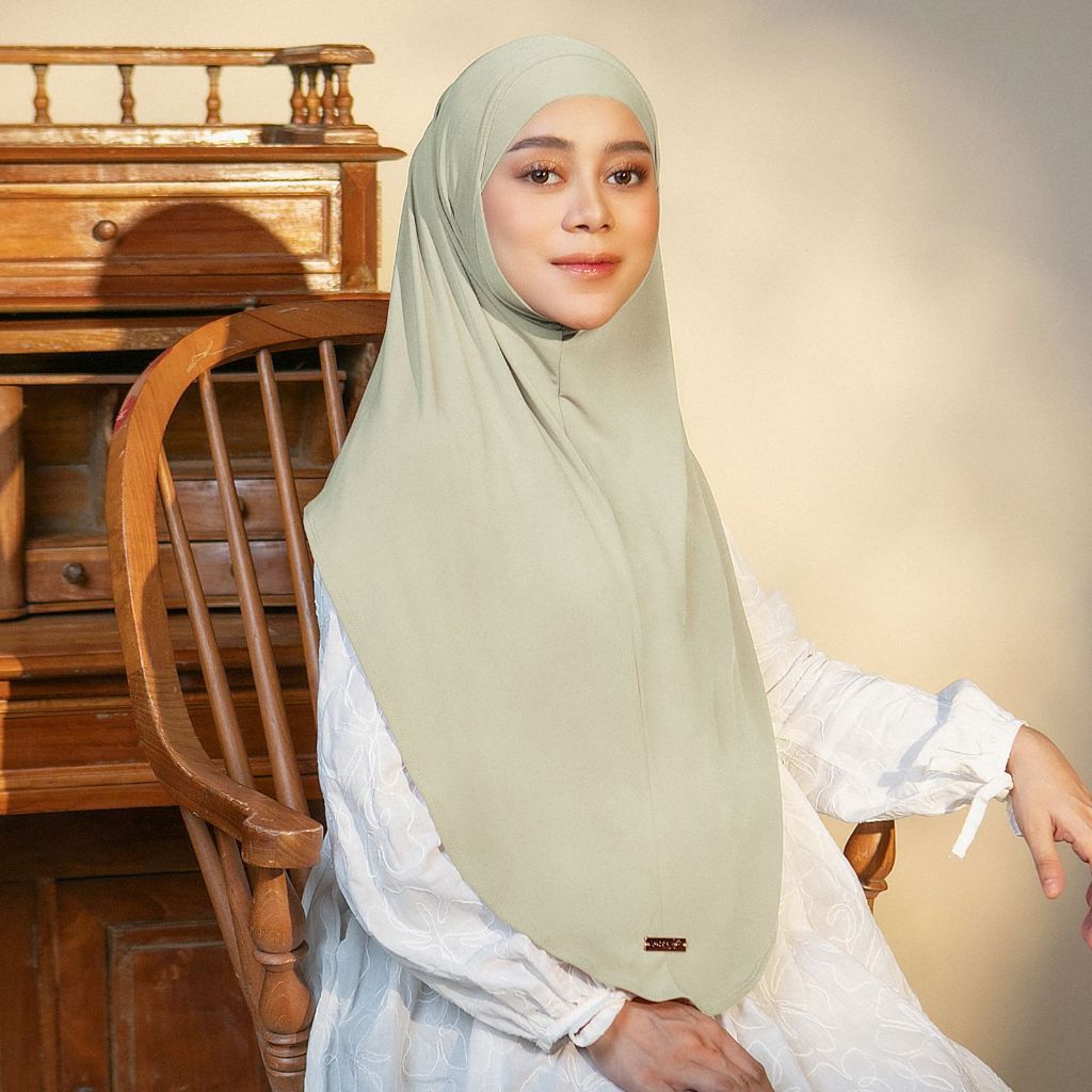 Lozy Hijab Malay Instan Lozy X Lesti (Instan Hijab Dagu Bahan Jersey)