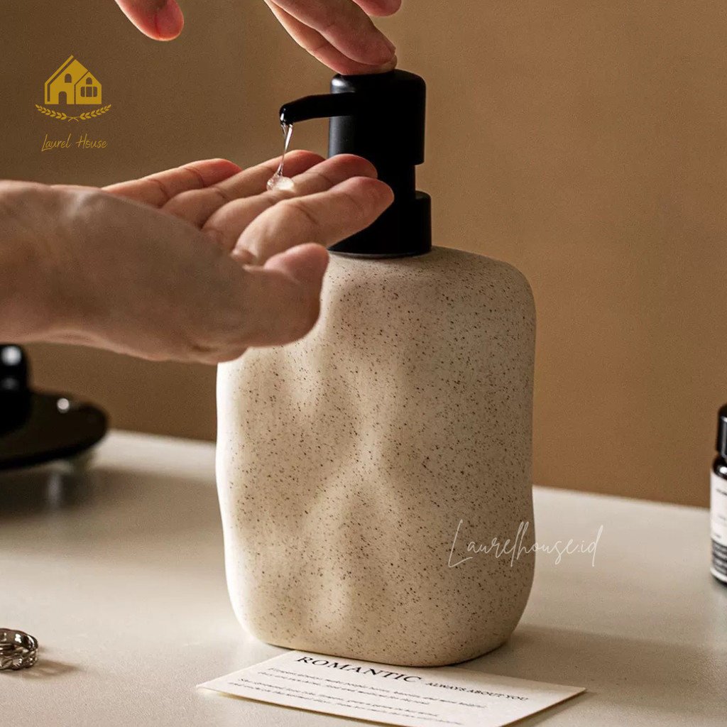 Jual KYOTO TEMPAT SABUN CAIR/ DISPENSER SOAP SIMPLE,UNIQUE, MODERN ...