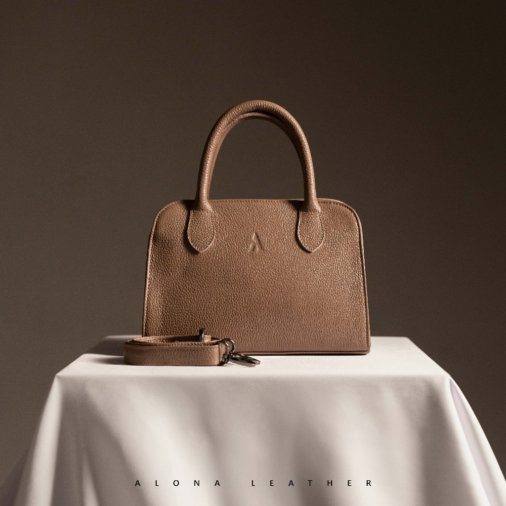 Jual Alona Leather Malika Slingbag - Tas Selempang Wanita Multifungsi ...