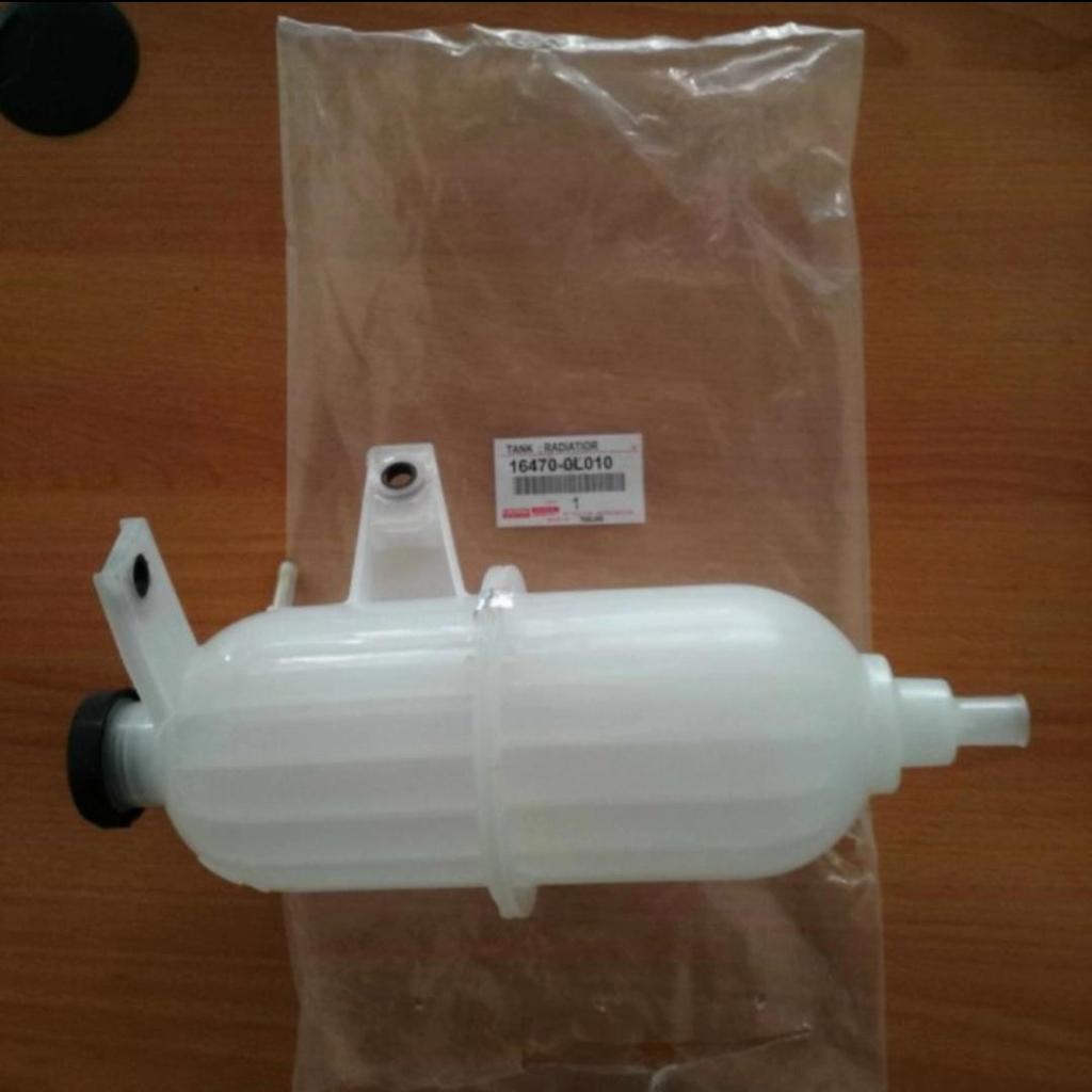 Jual Tank Radiator / Tabung Air Radiator Innova diesel Fortuner Hilux ...