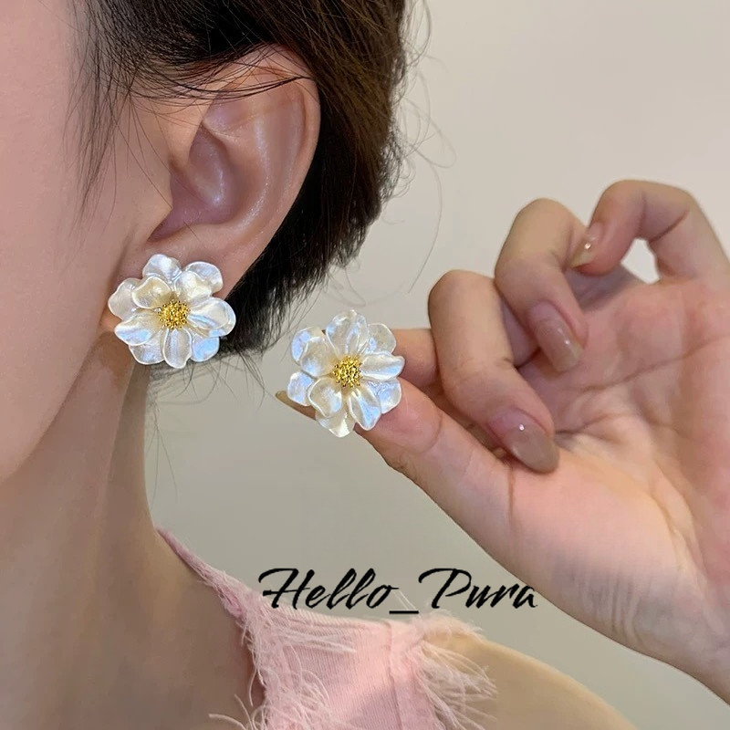 Jual Pura Anting Bunga Camelia Gaya Prancis Vintage Elegan Serbaguna ...