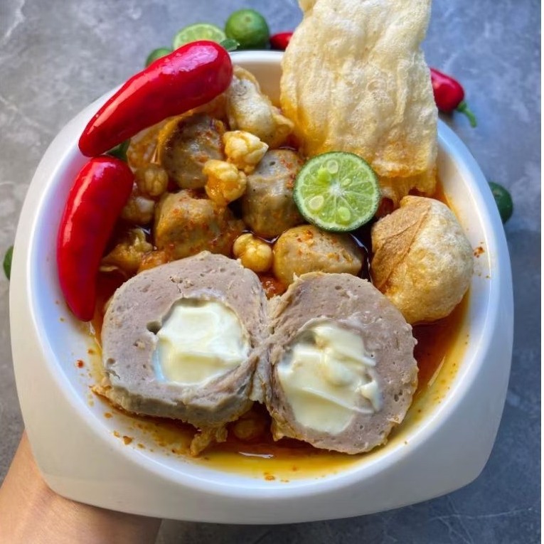 Jual BASO tulang rangu JUMBO isi mozarella lumer | Shopee Indonesia