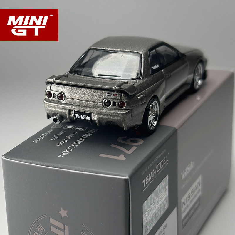 Jual MINIGT 1:64 Nissan Skyline GTR R32 Veilside Combat C-I Veilside ...