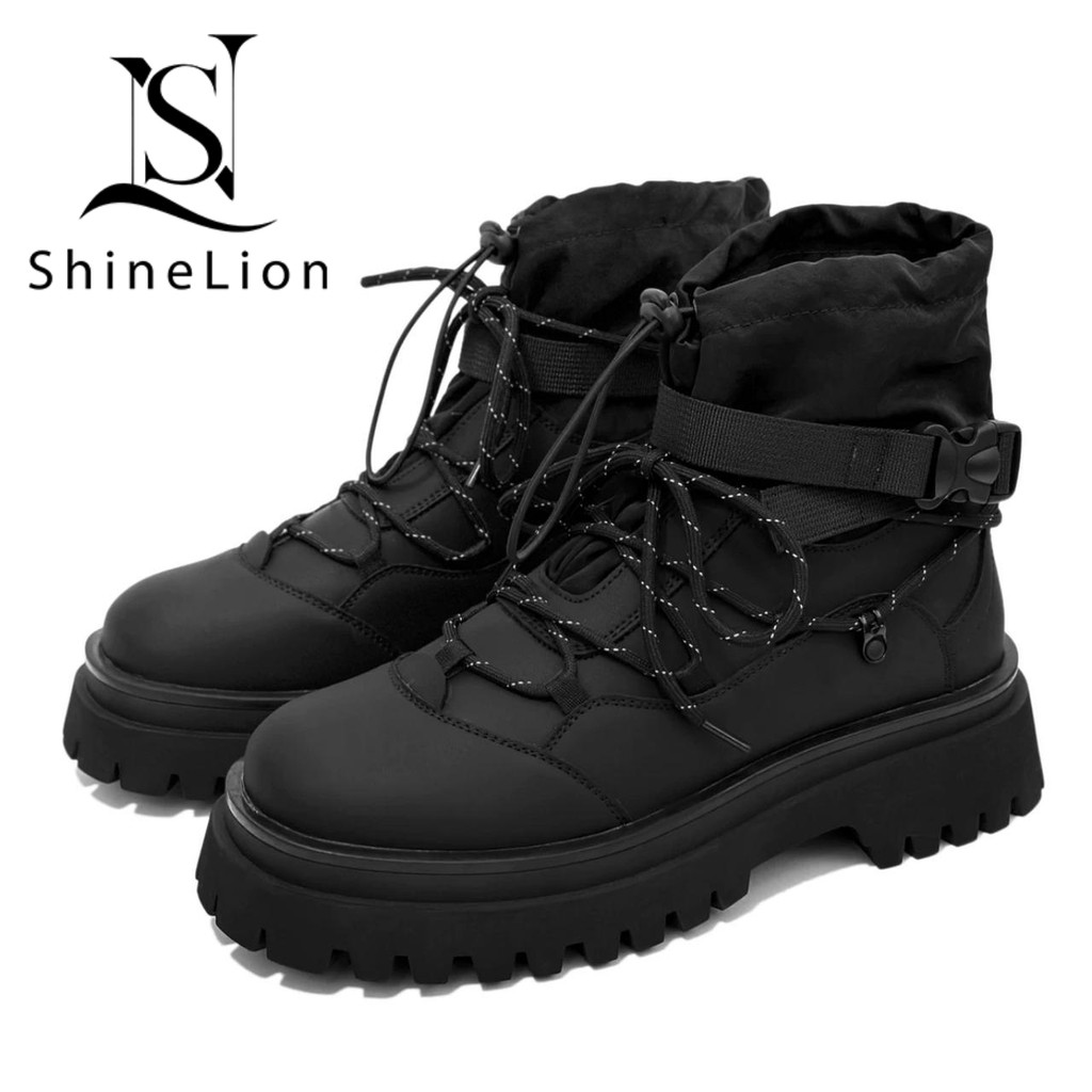 ShineLion Sepatu Boots Pria Casual Pendek Serba Guna Outdoor Terbaru 2026 Sepatu Pria Keren Original 100 Cocok Traveling Dan Aktivitas Luar Ruangan Nyaman Dan Awet Size 39-44 Ukuran Besar KP-AE200 Ramadan Lebaran Hadiah  Ramadhan