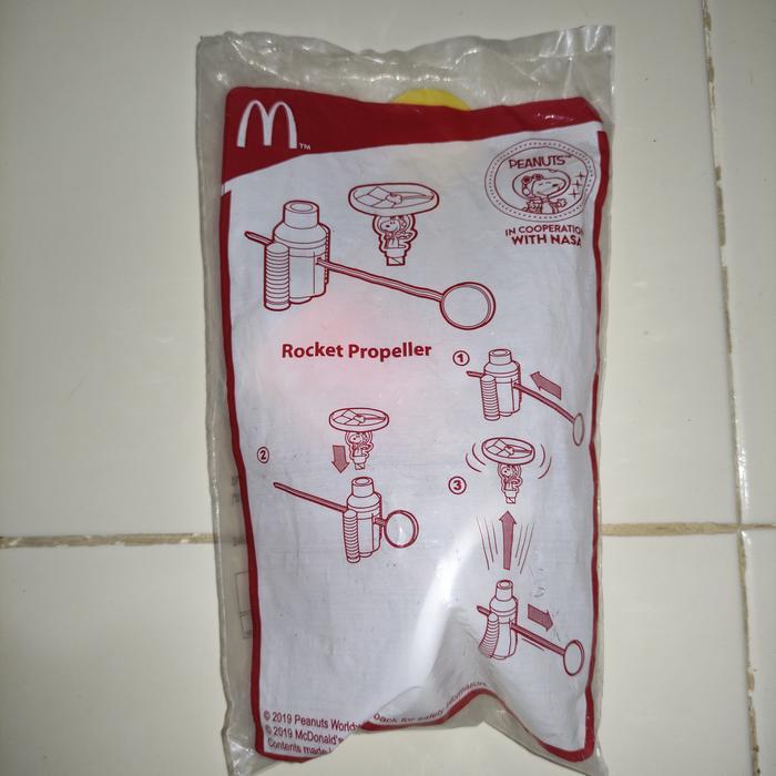 Jual Rocket Propeller - Snoopy - In Corpotion With NASA - Happy Meal Mc ...