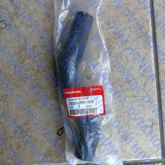 Jual Hose/Selang Radiator Atas Original Jazz GE (1Pc) | Shopee Indonesia