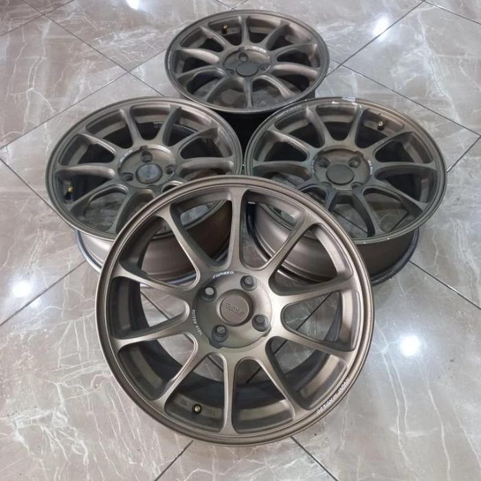 Jual Velg Bekas Racing Volk Rays Ring 16 Cocok Jazz Brio Yaris Raize ...