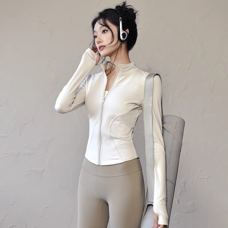 Sofyamartt Jaket Anti UV SPF 50+ - Jaket Olahraga Wanita Sofyamartt foto 3