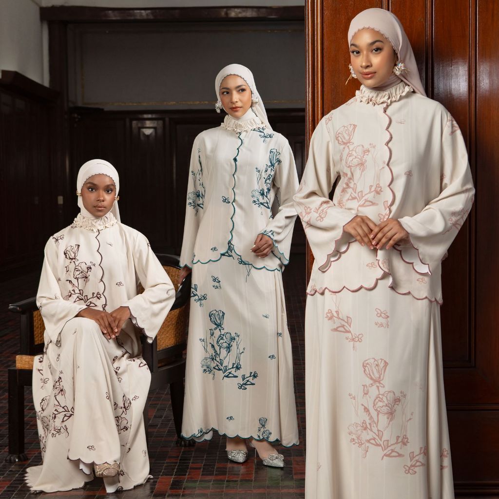 Lozy Hijab - Linea Set Series Lozy x Lesti (One Set Blouse Skirt Rok Sarimbit Bahan Poly Flowy Luxury Anti UV)