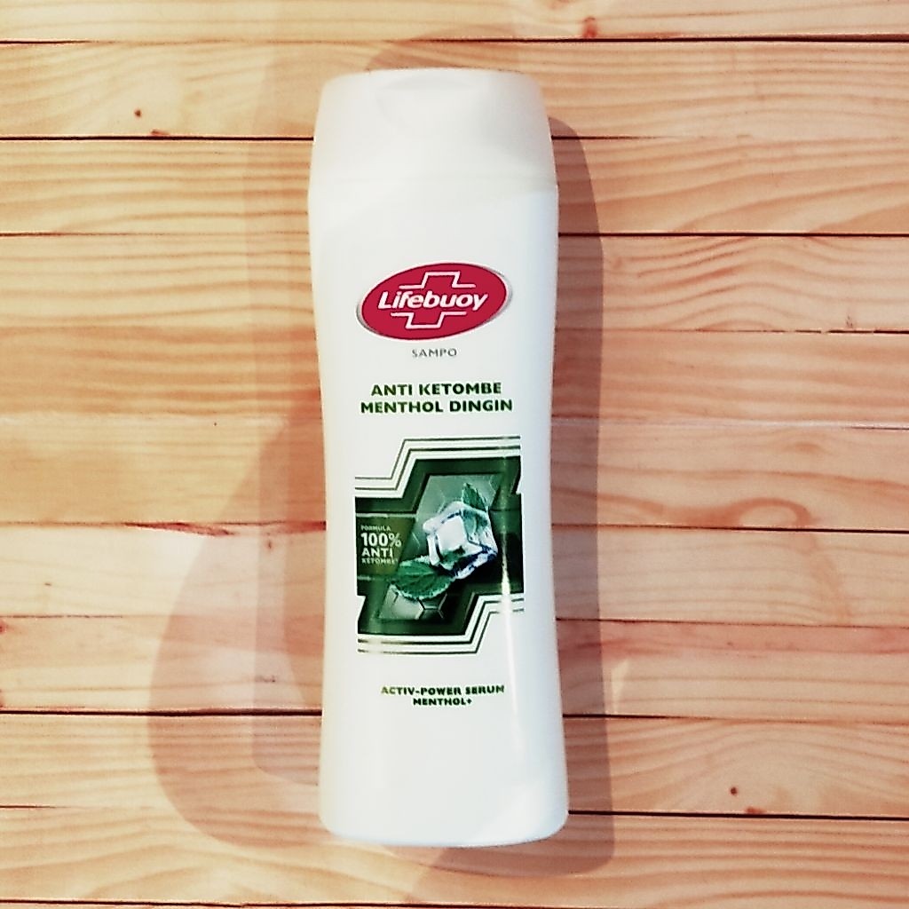 Shampo Lifebuoy Anti Ketombe Menthol Dingin 340ml Biru
