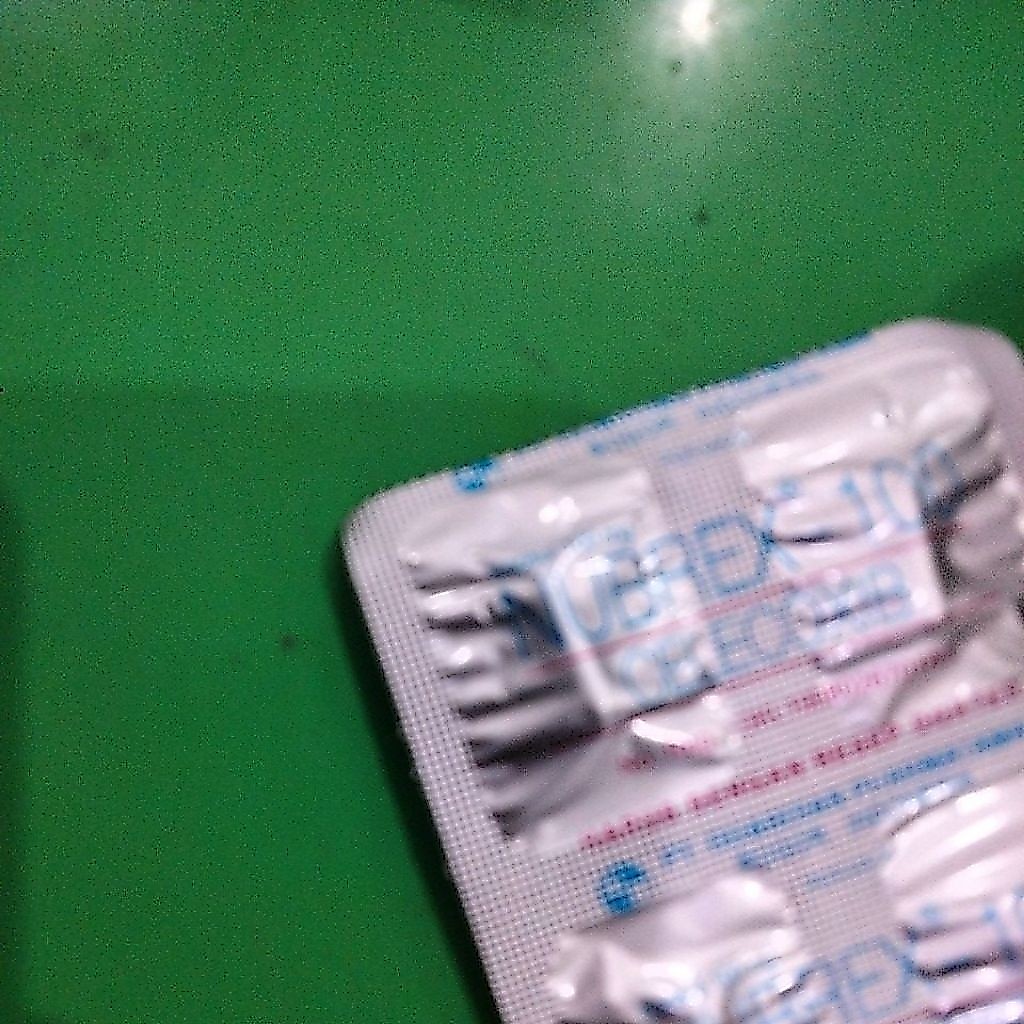 NOE BREX 100 MG (JUAL 1 STRIP ISI 10 KAPSUL)