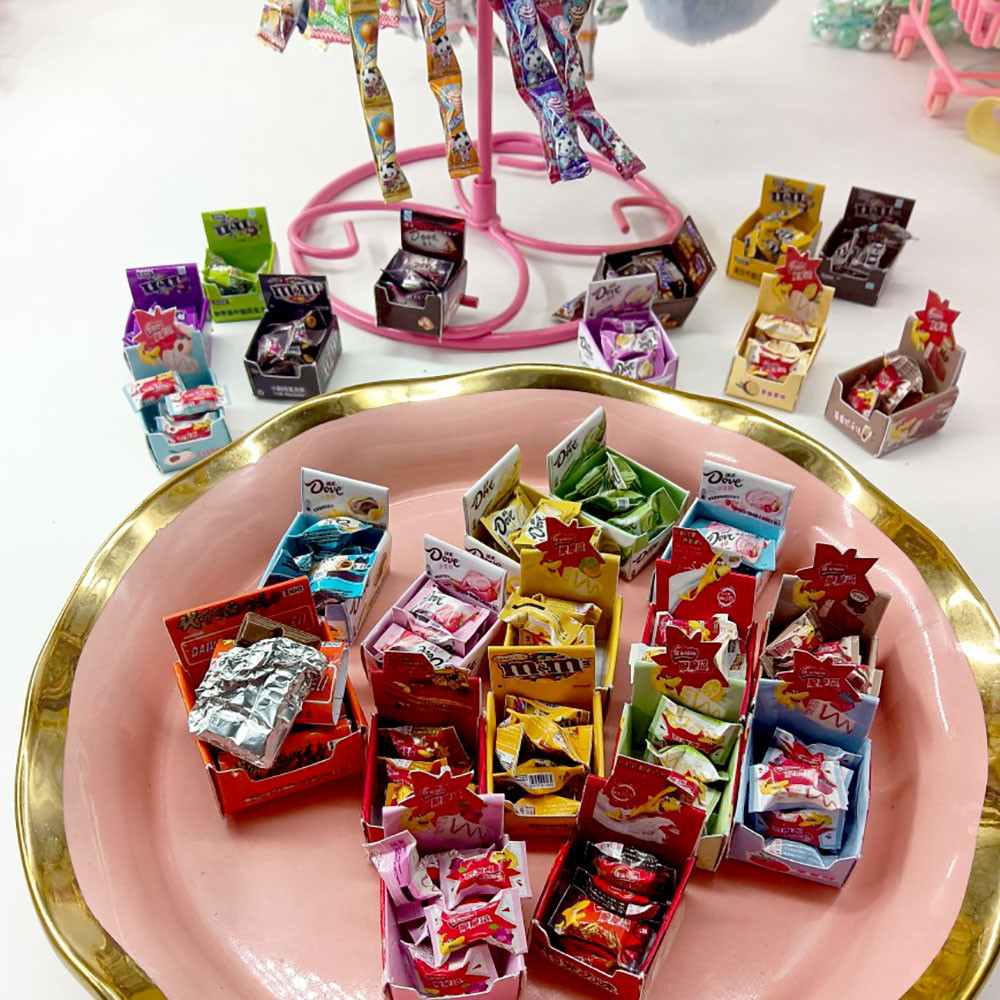 Jual 1/12 Scale Miniature Dollhouse Food Cute Chocolate Wafer Cookies ...