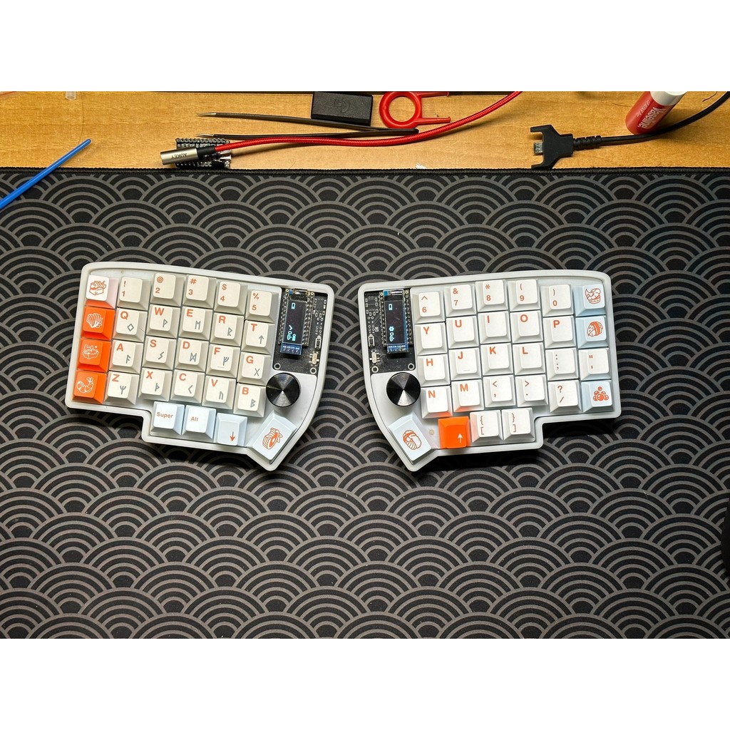 Jual Lily58 Pro Split Keyboard Kit Custom 4x6 Wired Bluetooth 5.0 Dual ...