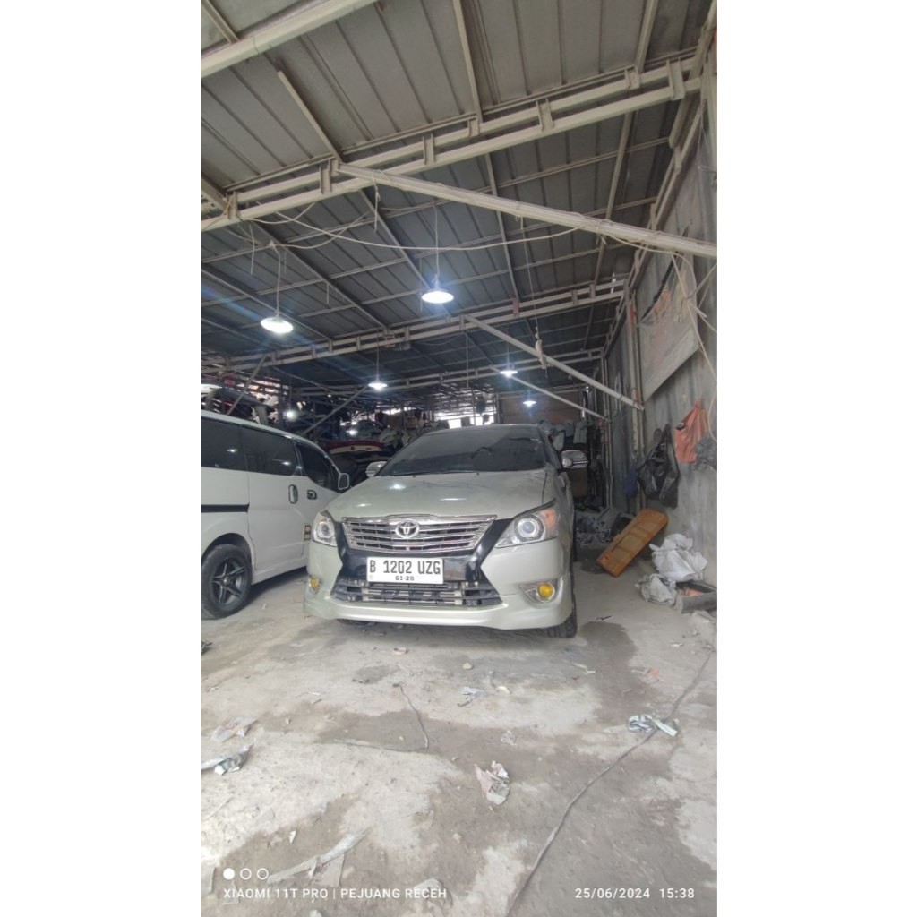 Jual bodikit bodykit kijang innova 2011 2012 2013 body kit innova lux ...