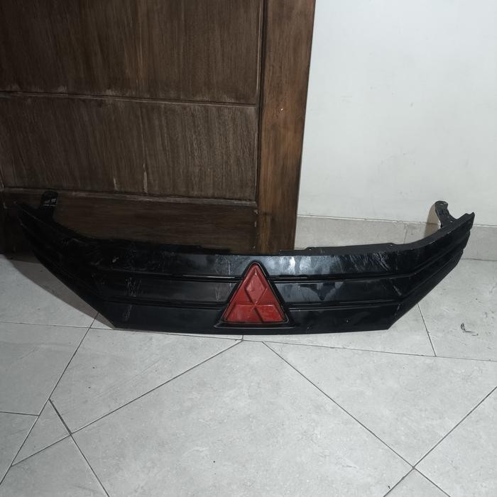Jual Grill Grille Radiator Mitsubishi Xpander ORIGINAL Repaint | Shopee ...
