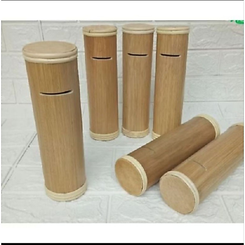 celengan dari bambu unik