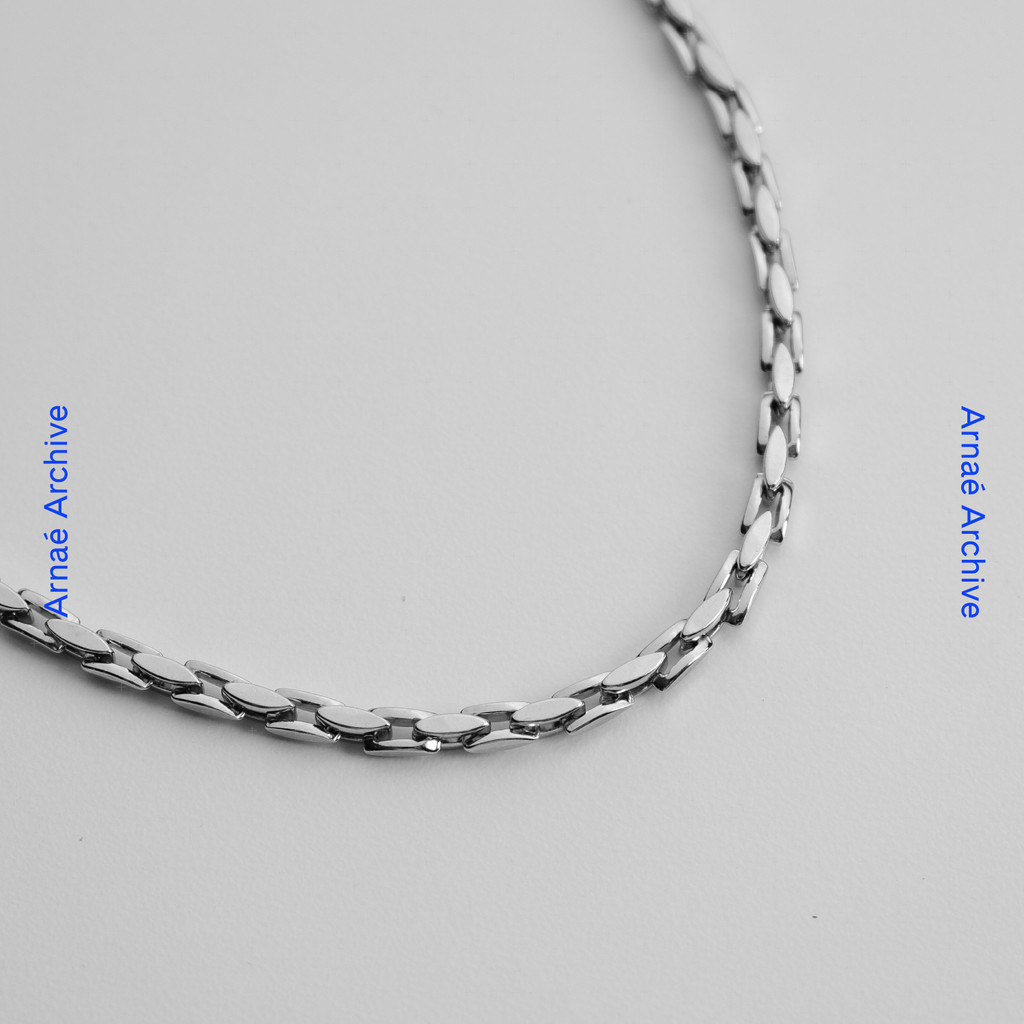 Jual Arnaé Archive — Gravity Chain Necklace — Kalung Unisex 316L ...