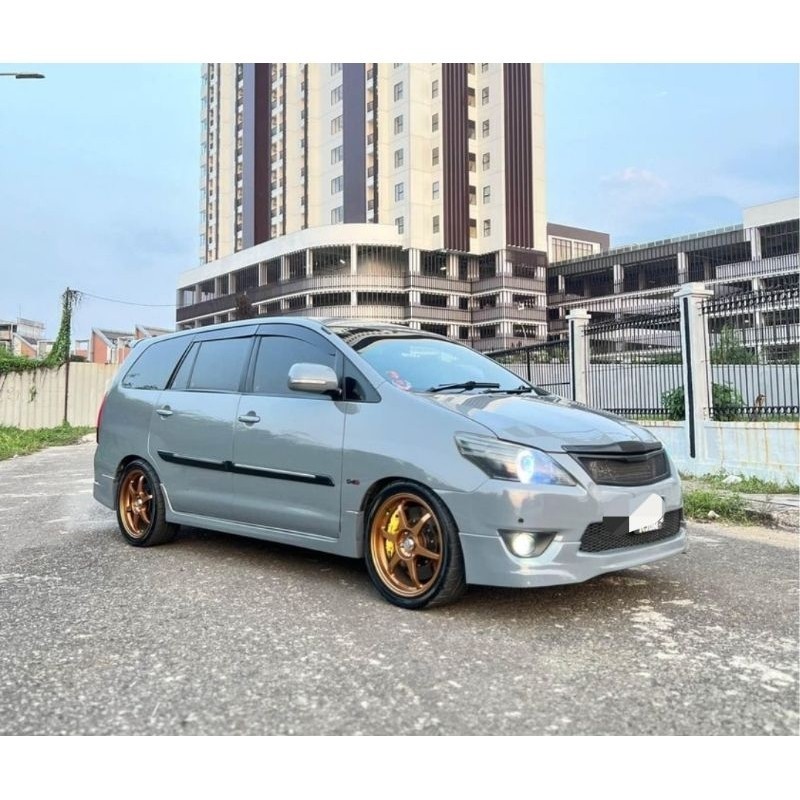 Jual Body Kit Bodykit Kijang Innova Luxury 2011 2012 2013 body kit ...