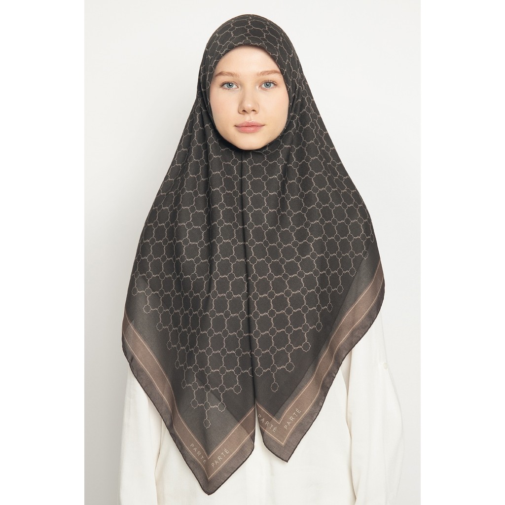 PARTE Primrose Classic Printed Scarf Hijab Segi Empat Motif