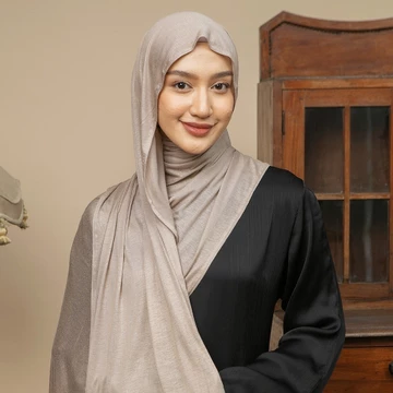 Lozy Hijab 199K GET 3 Arabian Shawl Lozy X Lesti (Hijab Pashmina Viscose Rayon)