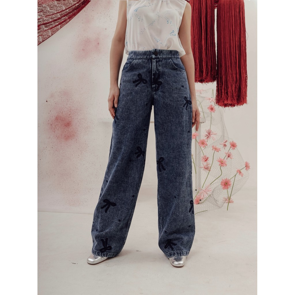 Jual ARRAY ID - PEETA PANTS (ARRAY FIRST BLOOM) | Shopee Indonesia