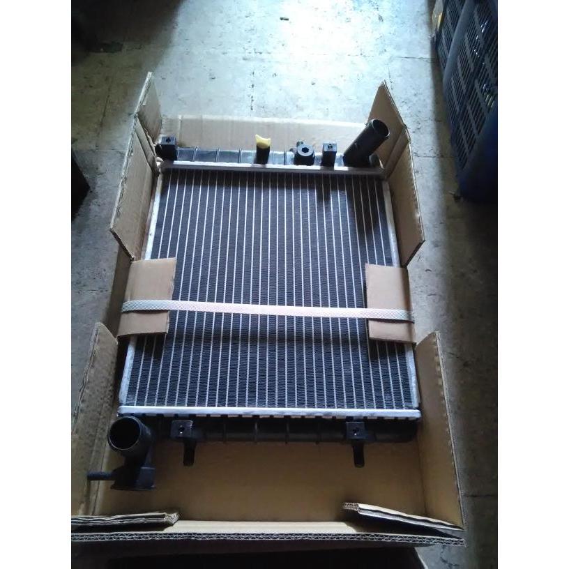 Jual Radiator (model kecil) mobil Hyundai Accent verna I 00-02 MT PASSS ...